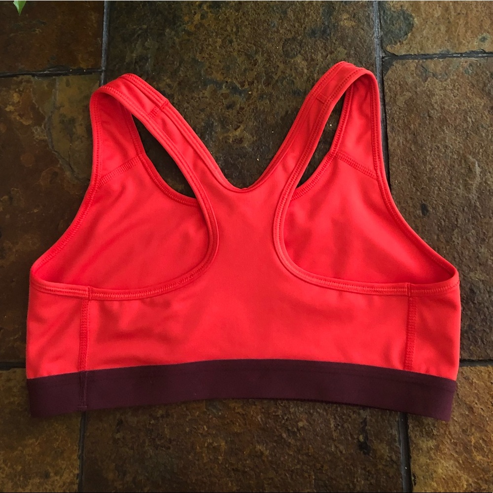 Nike Sports Bra - Picture 4 of 4